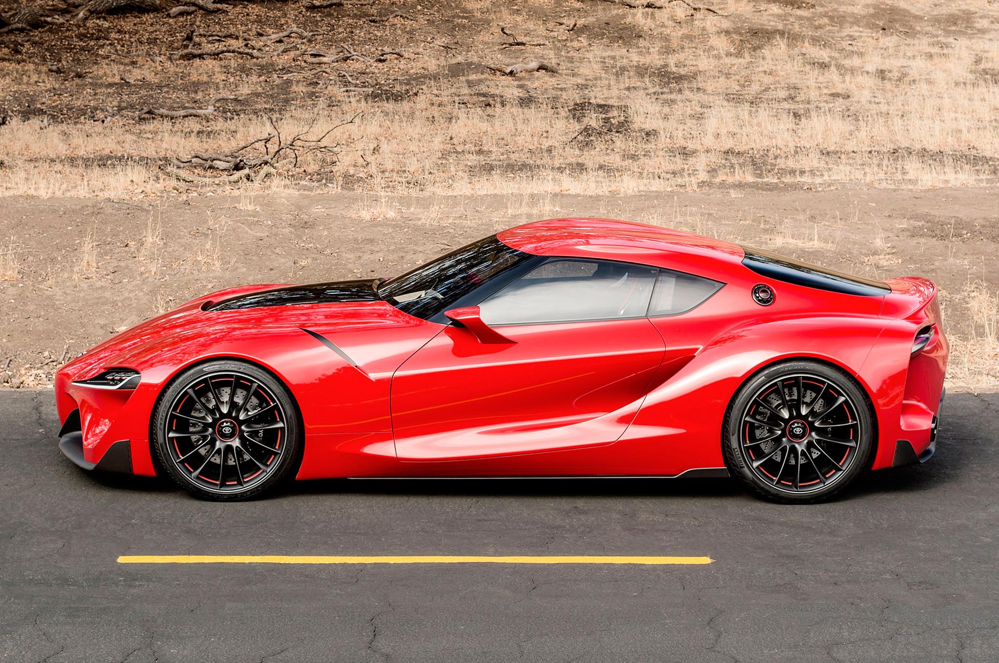 Toyota-FT-1-Concept-side-view-on-road.jpg