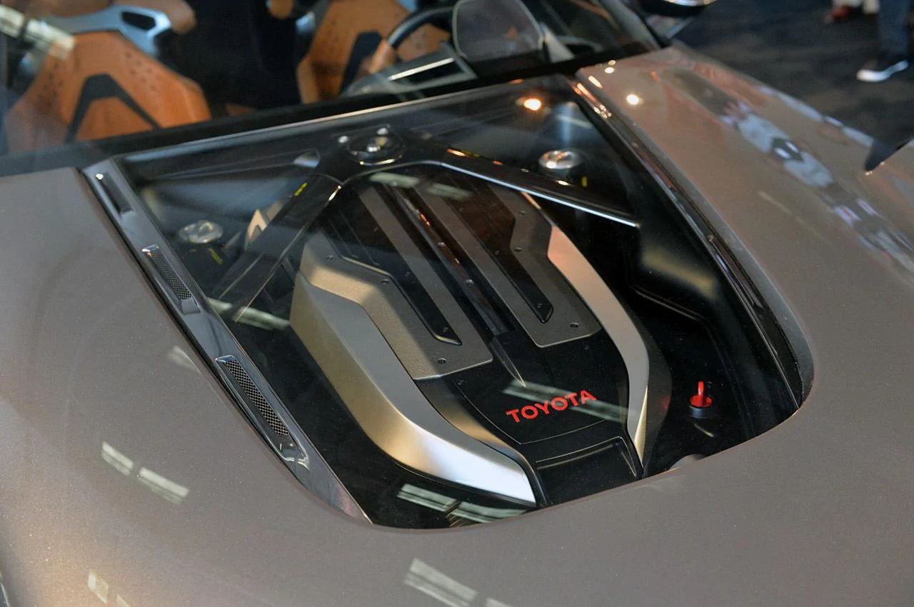 09-toyota-ft-1-monterey-2014-1.webp