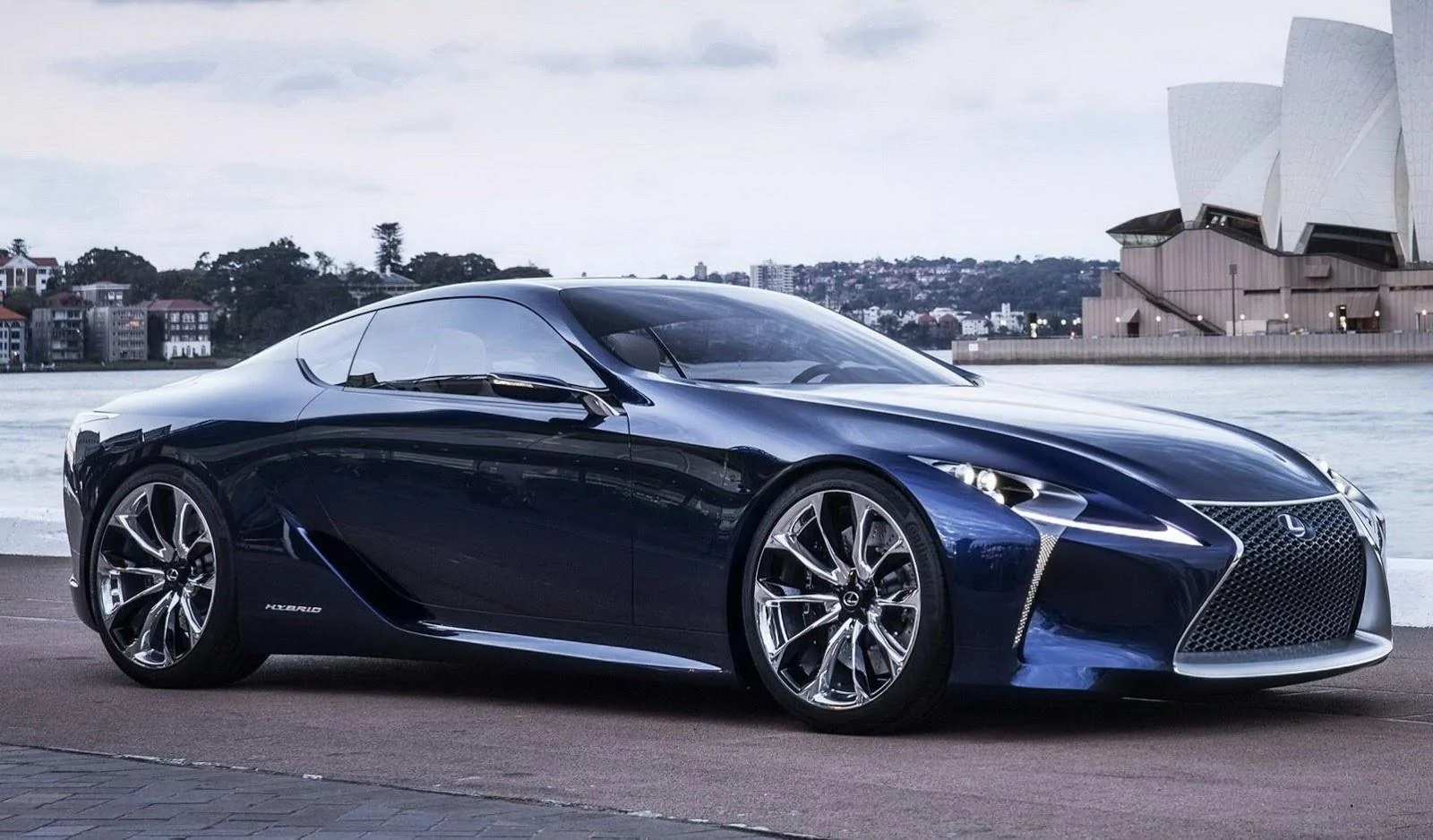 Lexus-LF-LC-Blue-Concept-14[5].webp