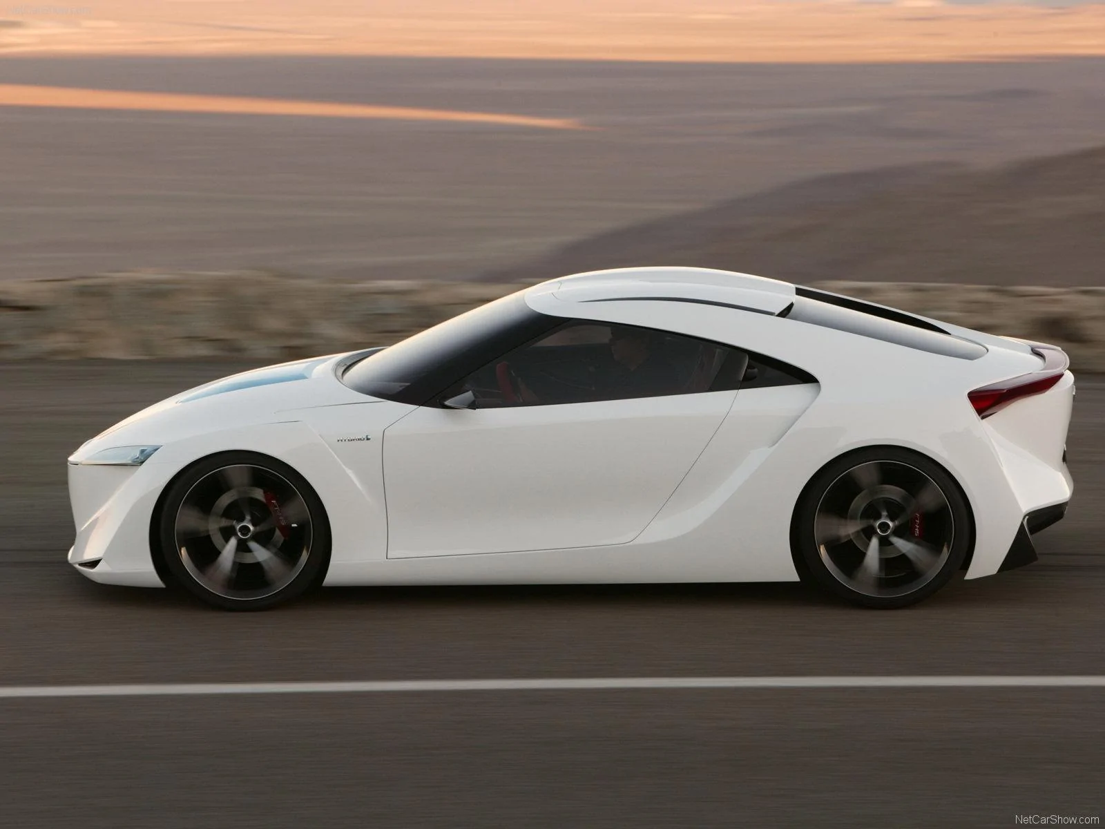 Toyota-FT_HS_mp6_pic_40664.webp