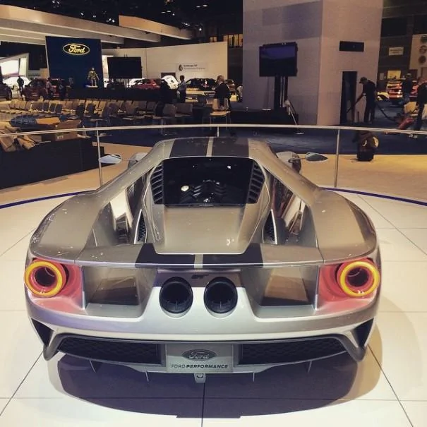 fordgt2.webp