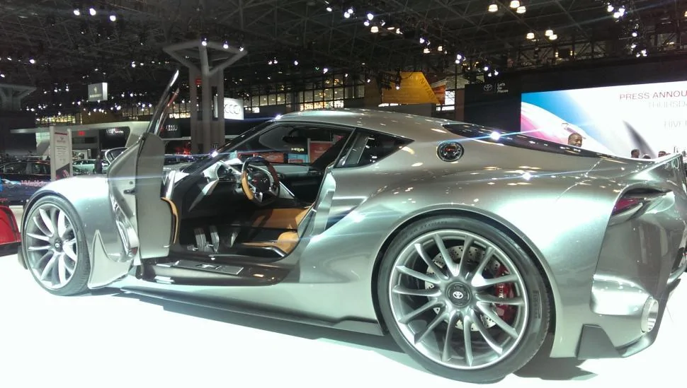 toyota-ft-1-interior-new-york-auto-show.webp