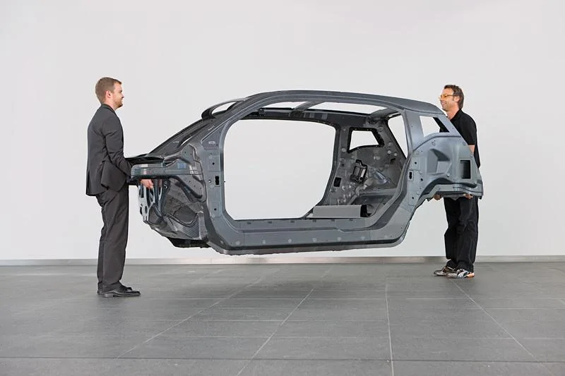 bmw-i3-might-be-cheaper-to-live-with-due-to-carbon-fiber-construction-73054_1.webp
