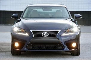 lead3-2014-lexus-is-350-review.webp