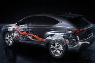 2015_Lexus_NX_300h_034.webp