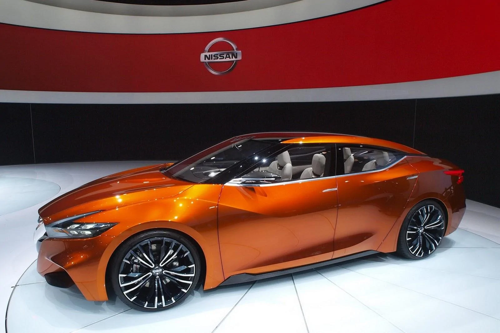 Nissan-Sports-Sedan-Concept-8%25255B2%25255D.webp