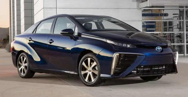 2016_Toyota_Fuel_Cell_Vehicle_031-e1416282630824-630x327.webp
