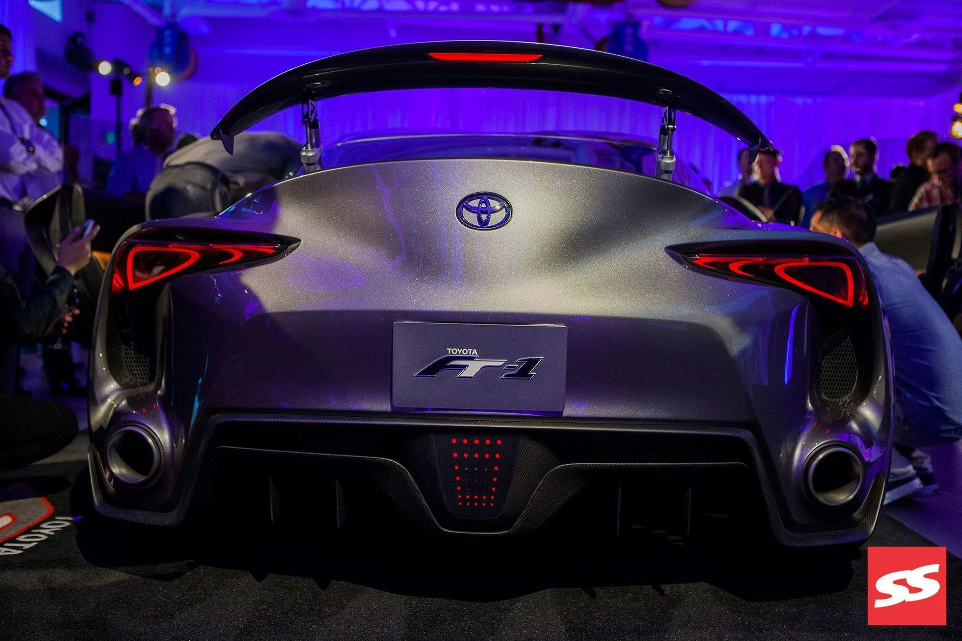toyota-ft1-concept-pebble-beach-spoiler-27.webp