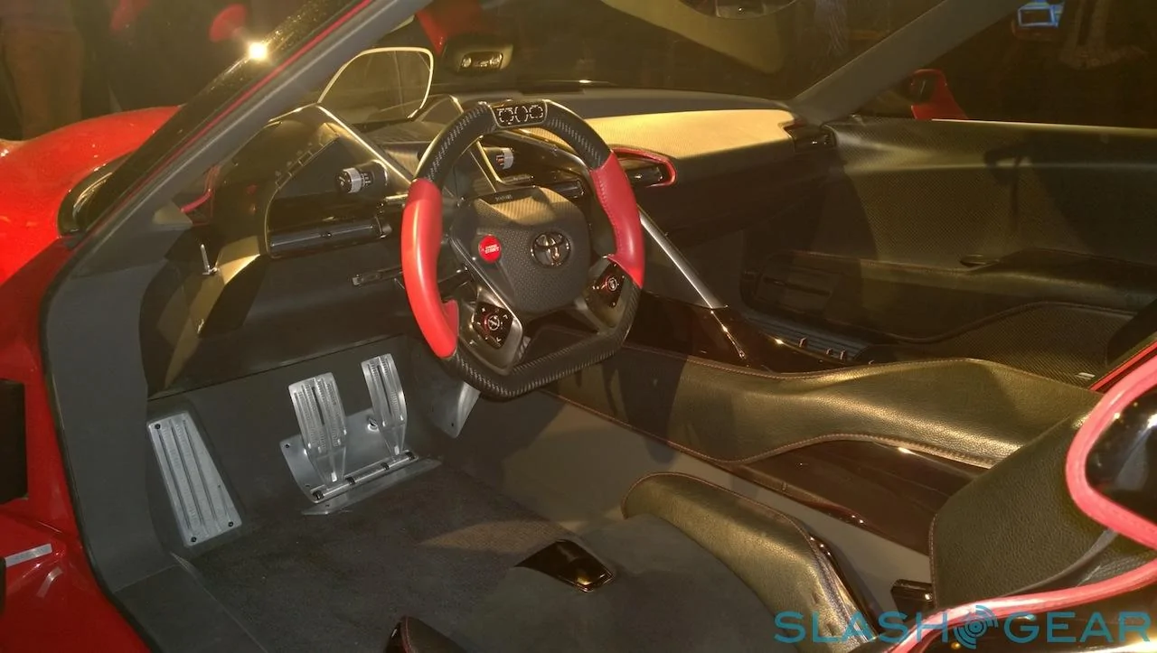 Windows-Phone_20140416_20_38_06_Pro__highres-toyota-ft1-NYIAS.webp