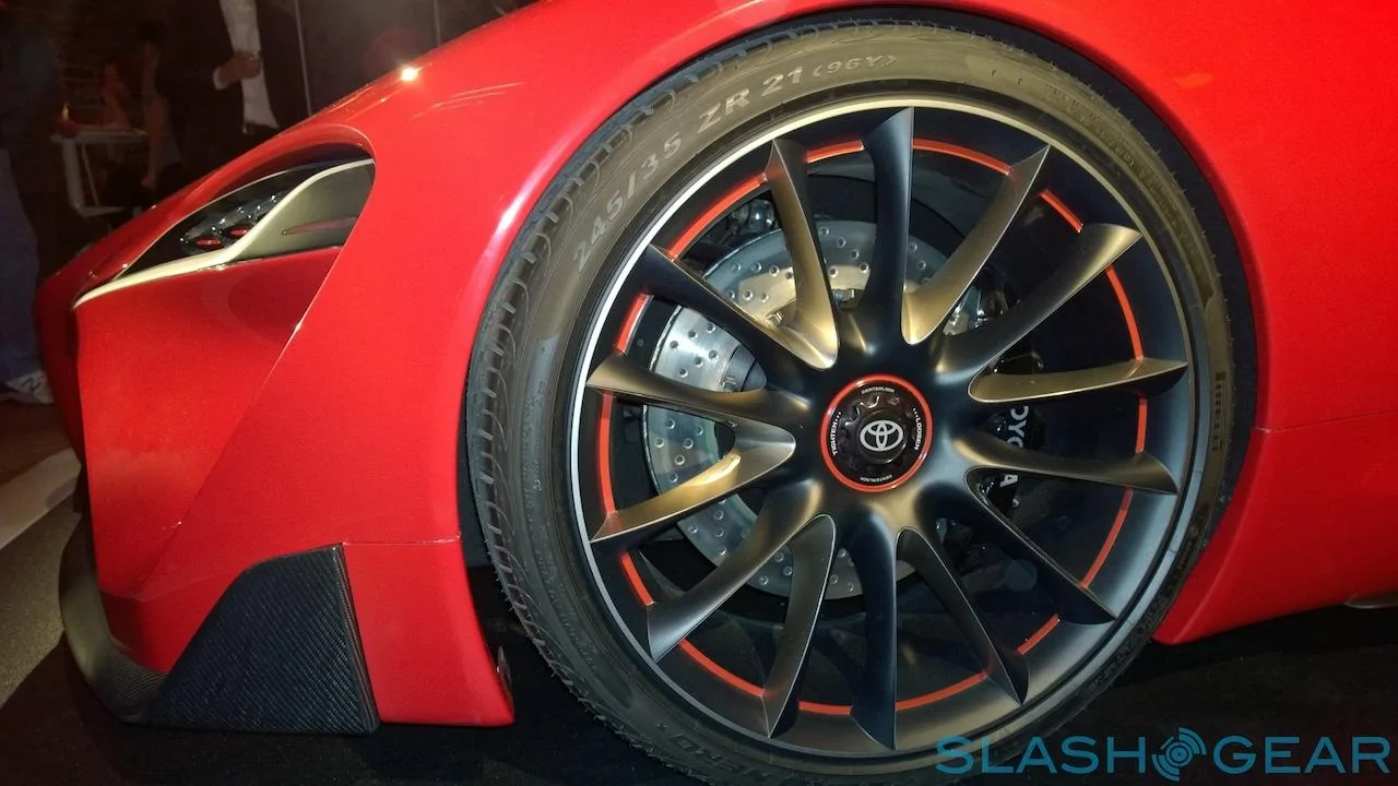 Windows-Phone_20140416_20_53_51_Pro-toyota-ft1-NYIAS.webp