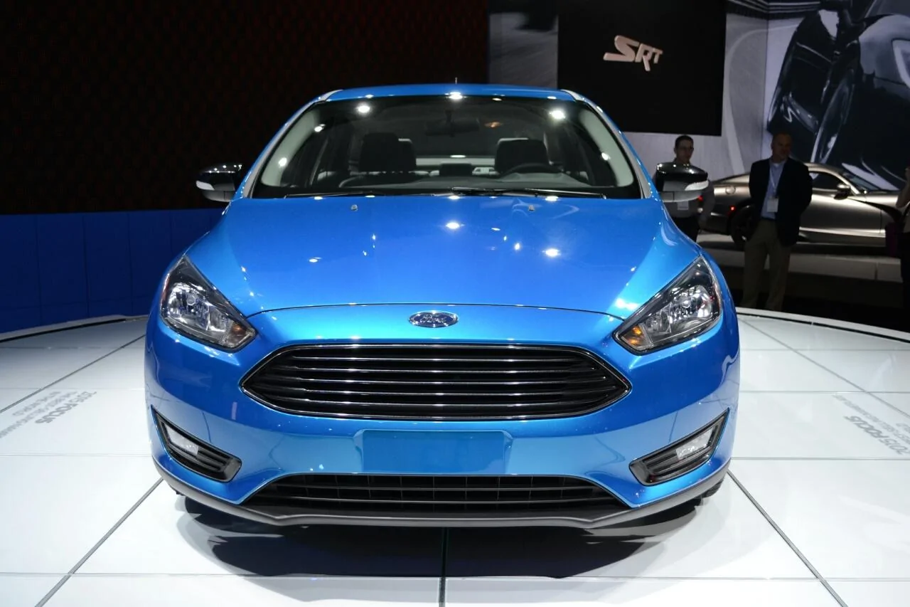 2015-Ford-Focus-at-2014-New-York-Auto-Show-front.webp