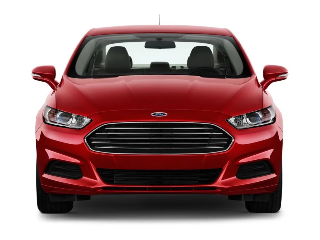 2015-ford-fusion-4-door-sedan-se-fwd-front-exterior-view_100477292_l.webp
