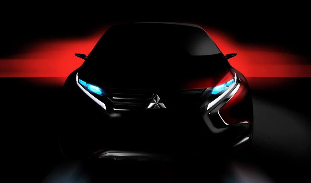 r-for-mitsubishi-plug-in-hybrid-crossover-concept-debuting-at-2015-geneva-motor-show_10049860...webp