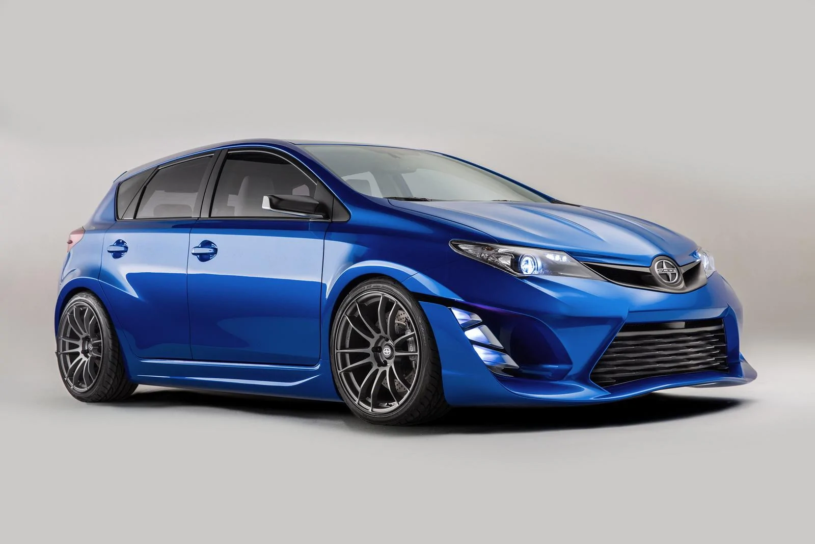 2014_LAAS_Scion_iM_Concept_004.webp