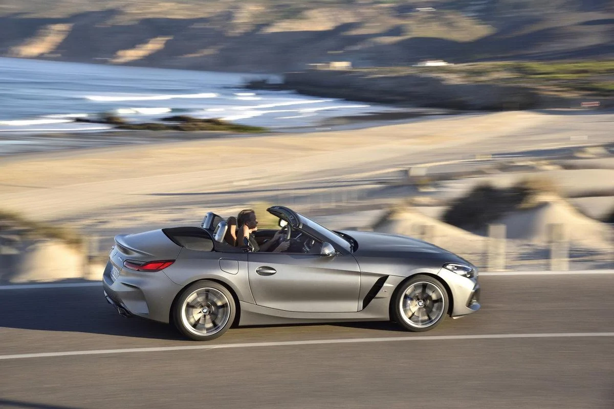 BMWZ414.webp