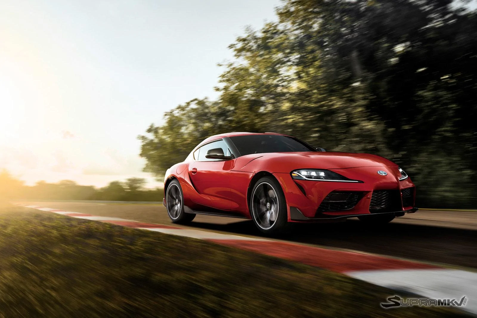 2020_Supra_Exterior_002_CE055662070F56A982E219E5CA9E2581450918A2.webp
