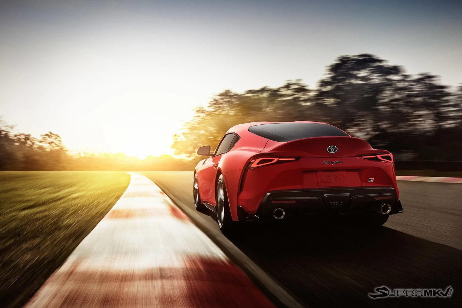 2020_Supra_Exterior_001_BB208F11D3DF31CE5DD85D7AA1D433D9E20DF2AF.webp