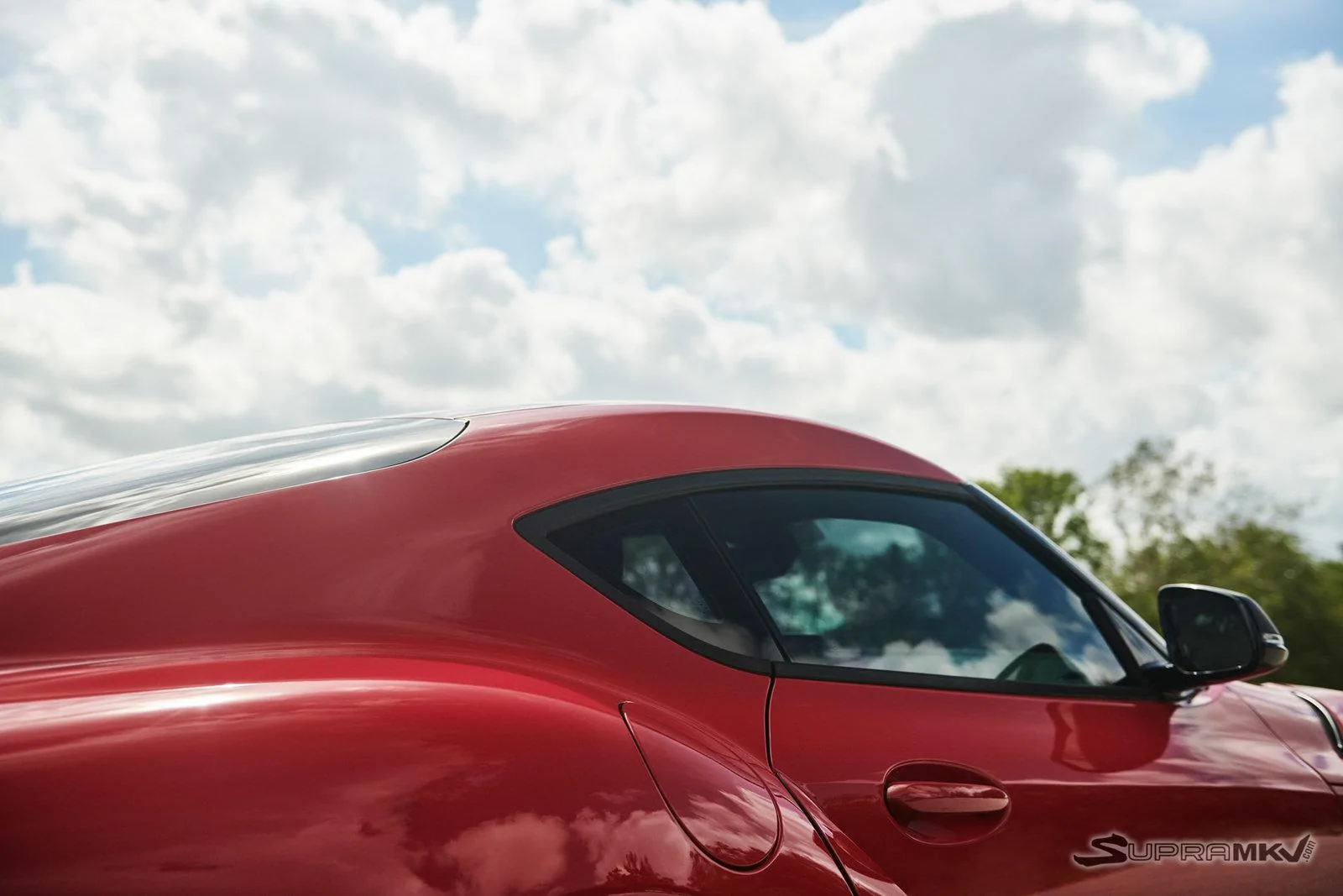 2020_Supra_Exterior_005_40B122C029A2AA78EFA41521CC5D9012705CEE42.webp