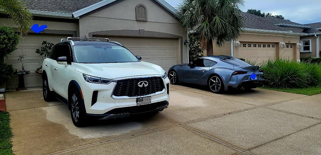 supra and qx60.jpg