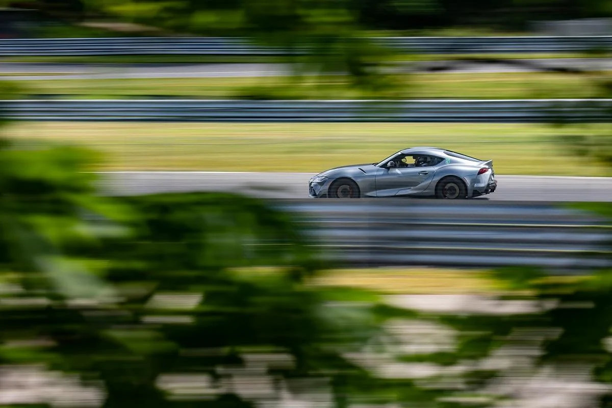 ToyotaSupra(3)1200.webp