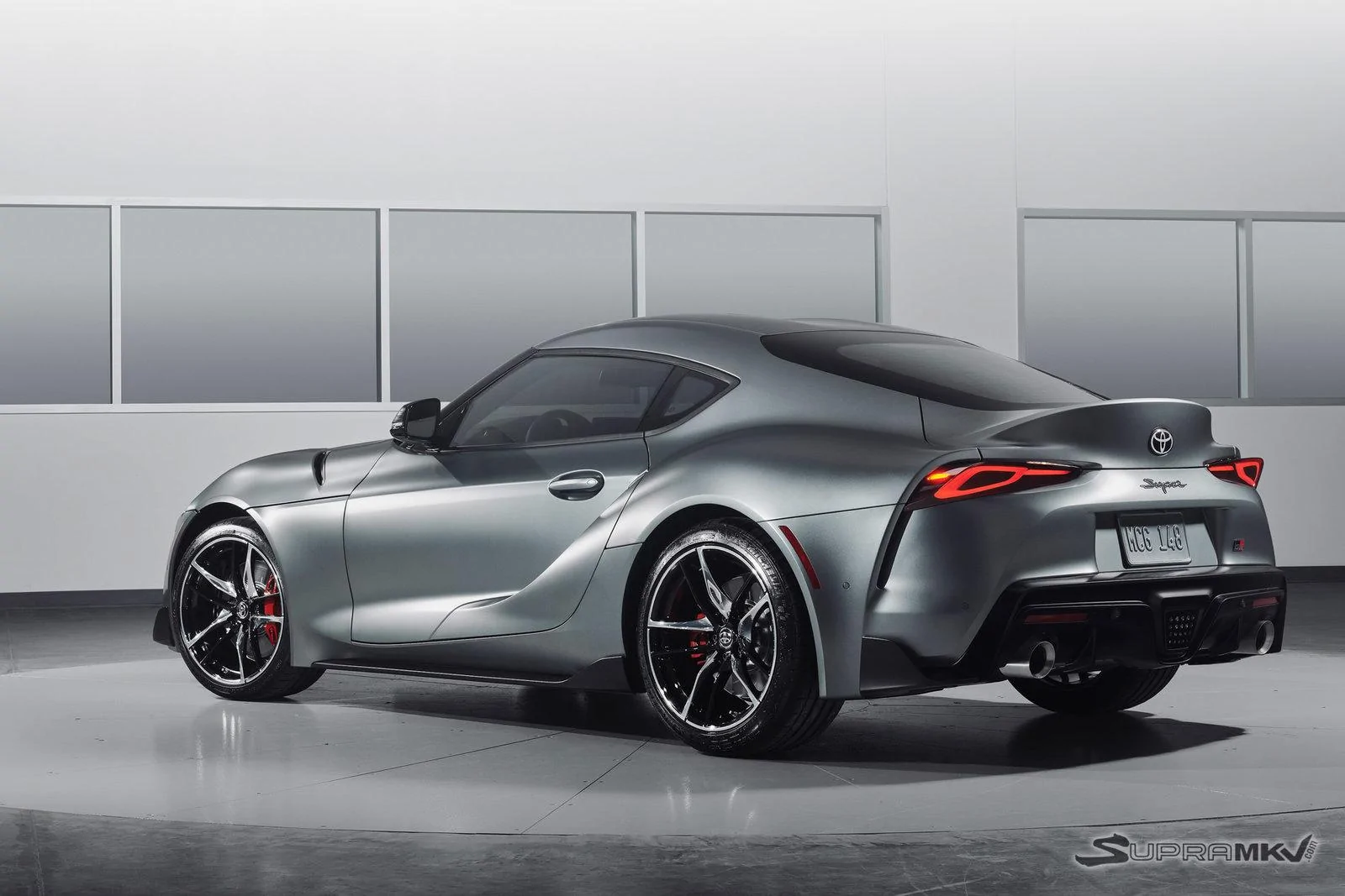 2020_Supra_MatteGrey_02_2B9FDBA385A699A9CF149F2059BB64EF5115642C.webp