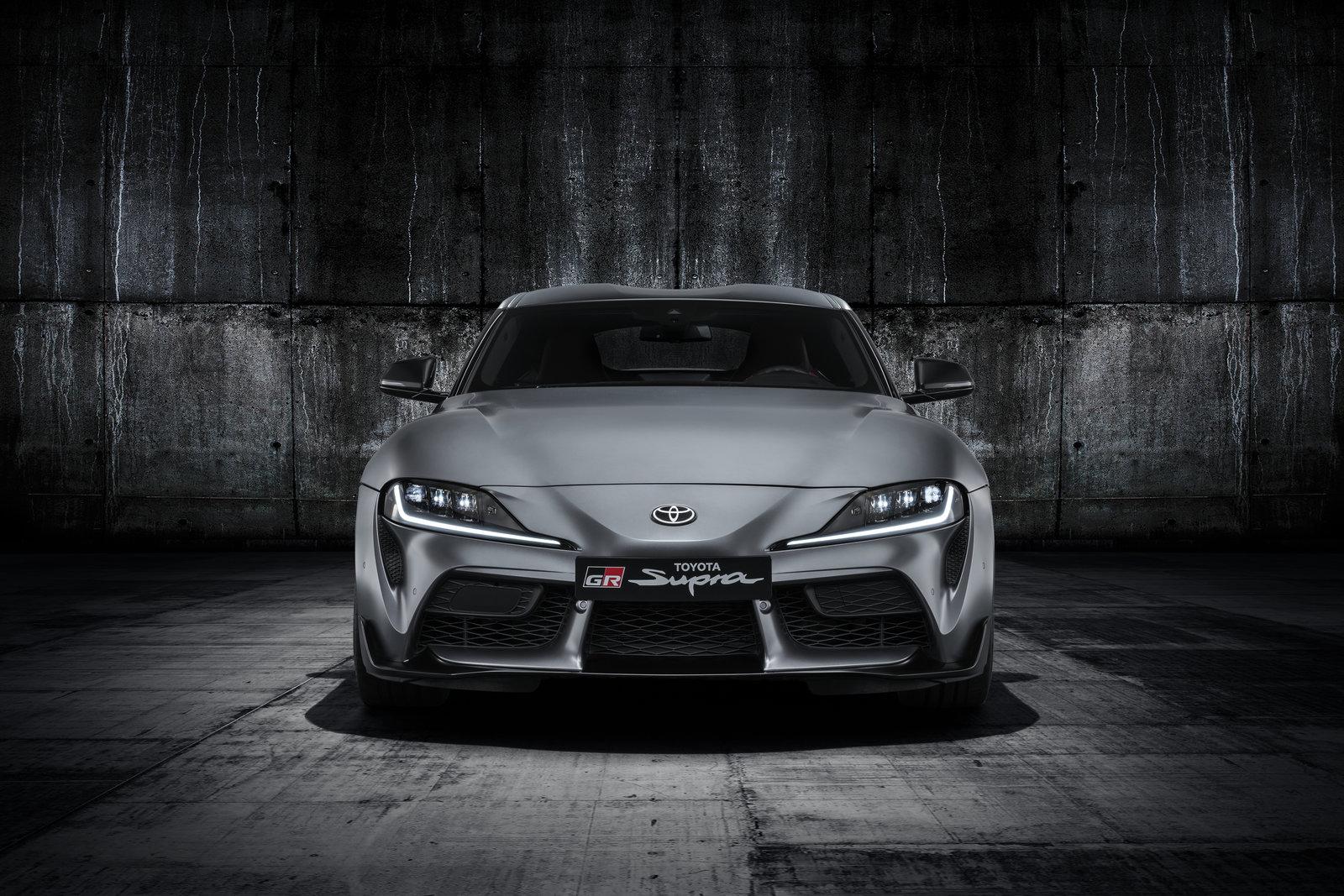 toyota-supra-grey-studio-005-594609.jpg
