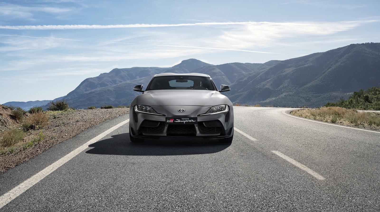 toyota-supra-grey-location-003-639783.jpg