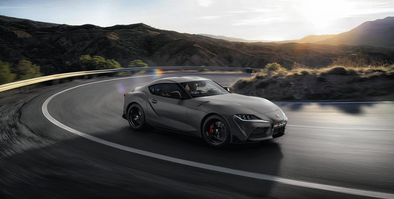 toyota-supra-grey-location-001-689354.webp