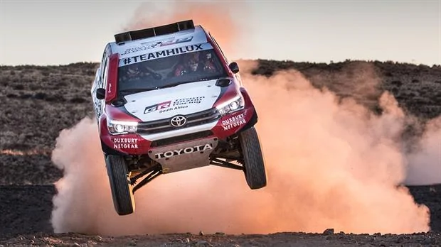 2018_Team_Hilux_001.webp