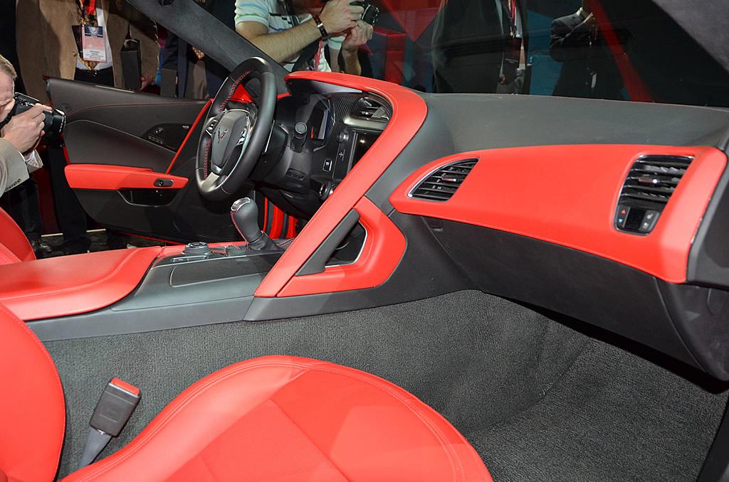 reveal_interior7.jpg