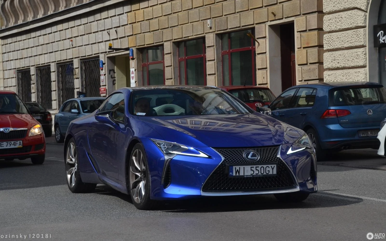 2880-1800-crop-lexus-lc-500-structural-blue-edition-c282027042018211237_1.webp