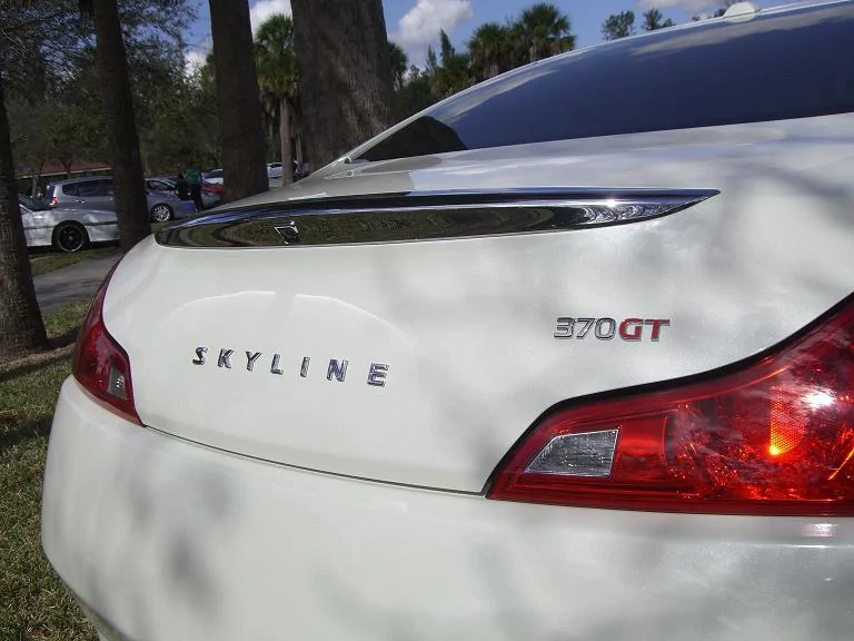 77110d1202325448-skyline-370gt-badges-on-cimg1597.webp