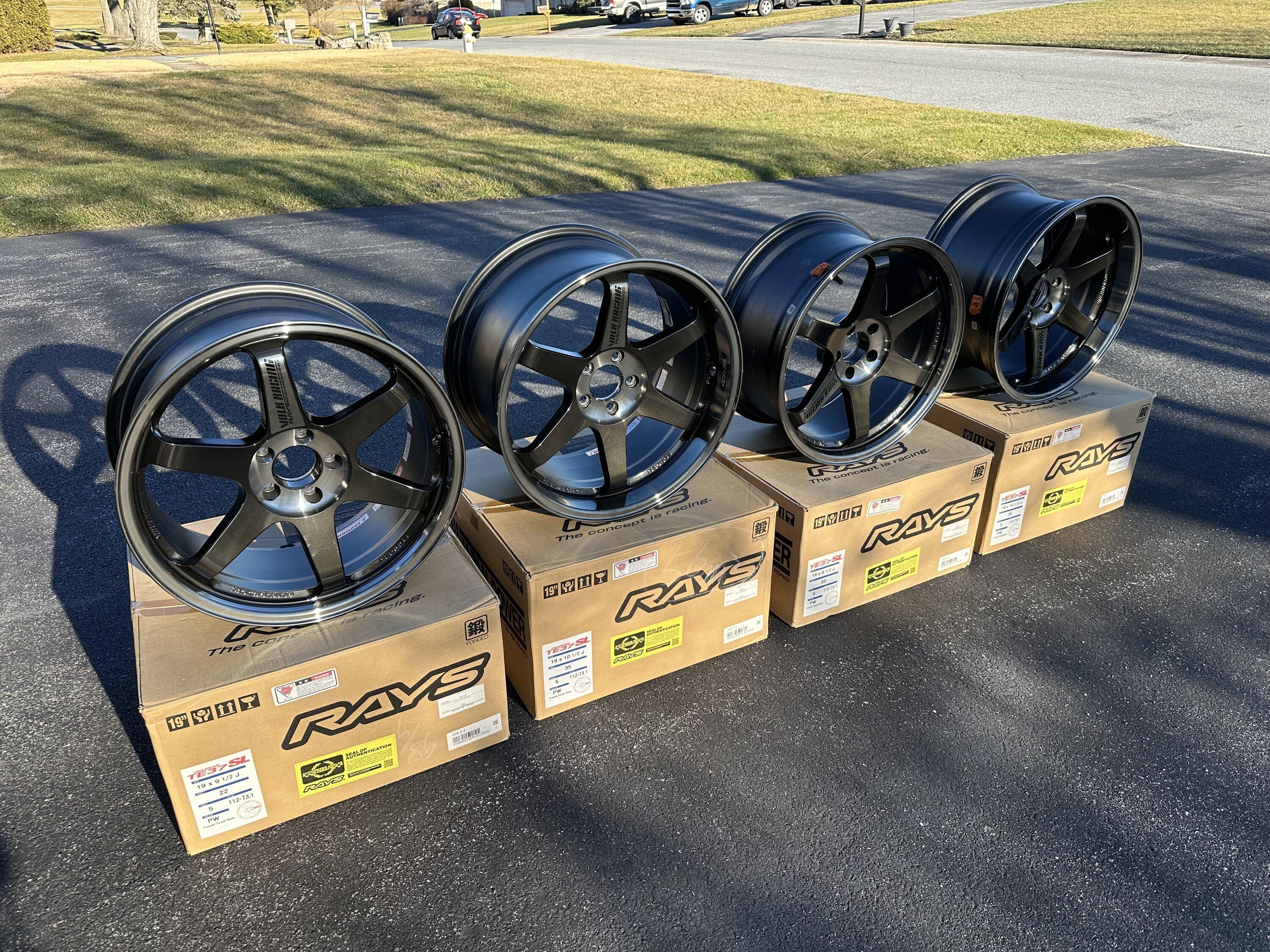 Rays Volk TE37 SL Pressed Double Black w/ Boxes, TPMS, & Center