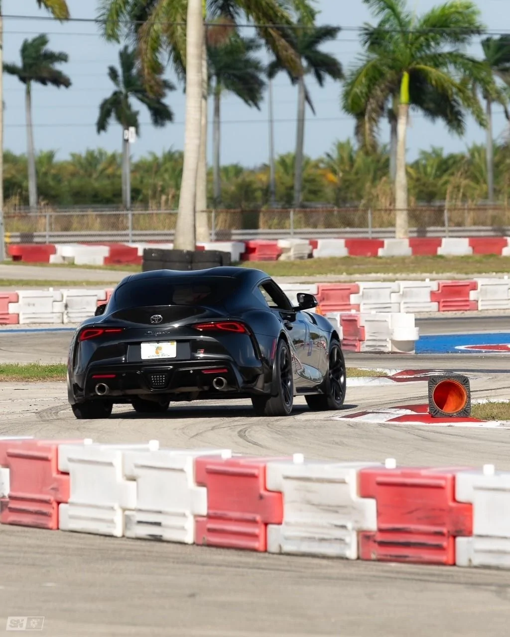 autox1.webp