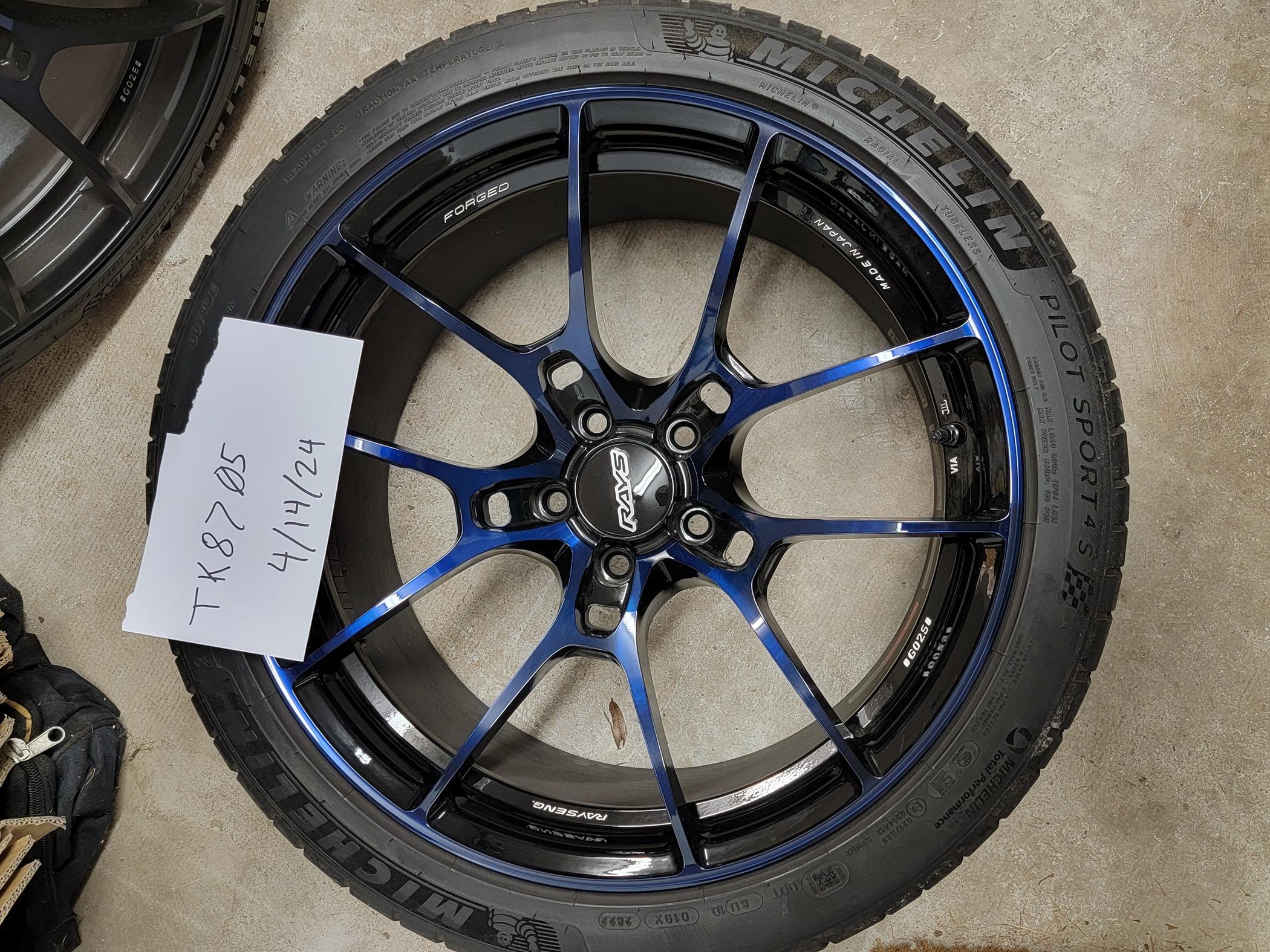 Rays / Volk Racing G025 Dark Blue DC Limited Wheels / Tires