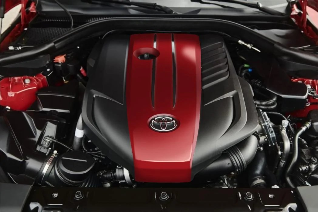enginecover.webp