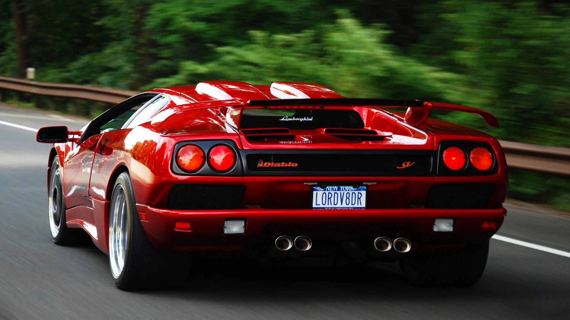 1996-Lamborghini-Diablo-SV-V4-1080.webp