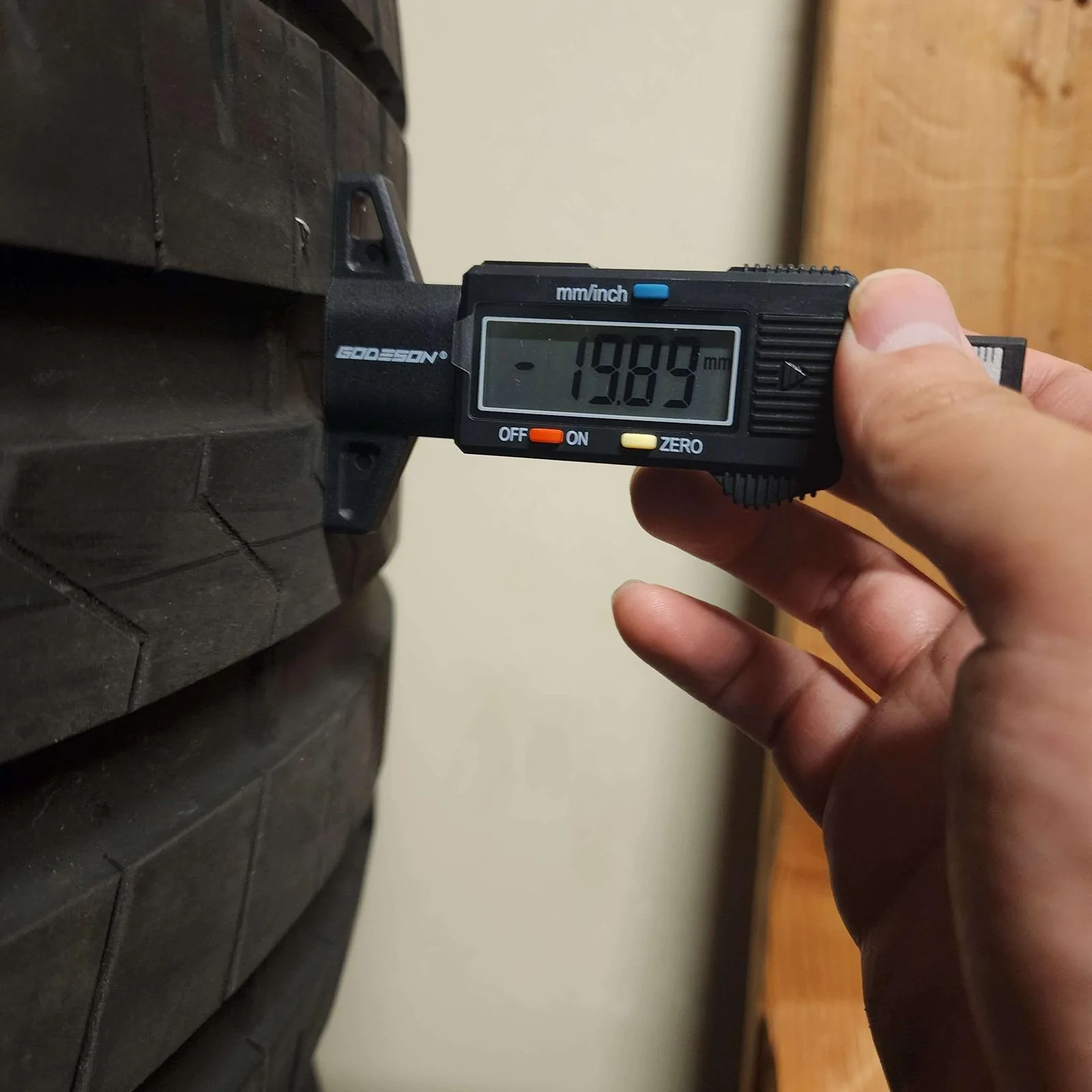 tire2.jpg
