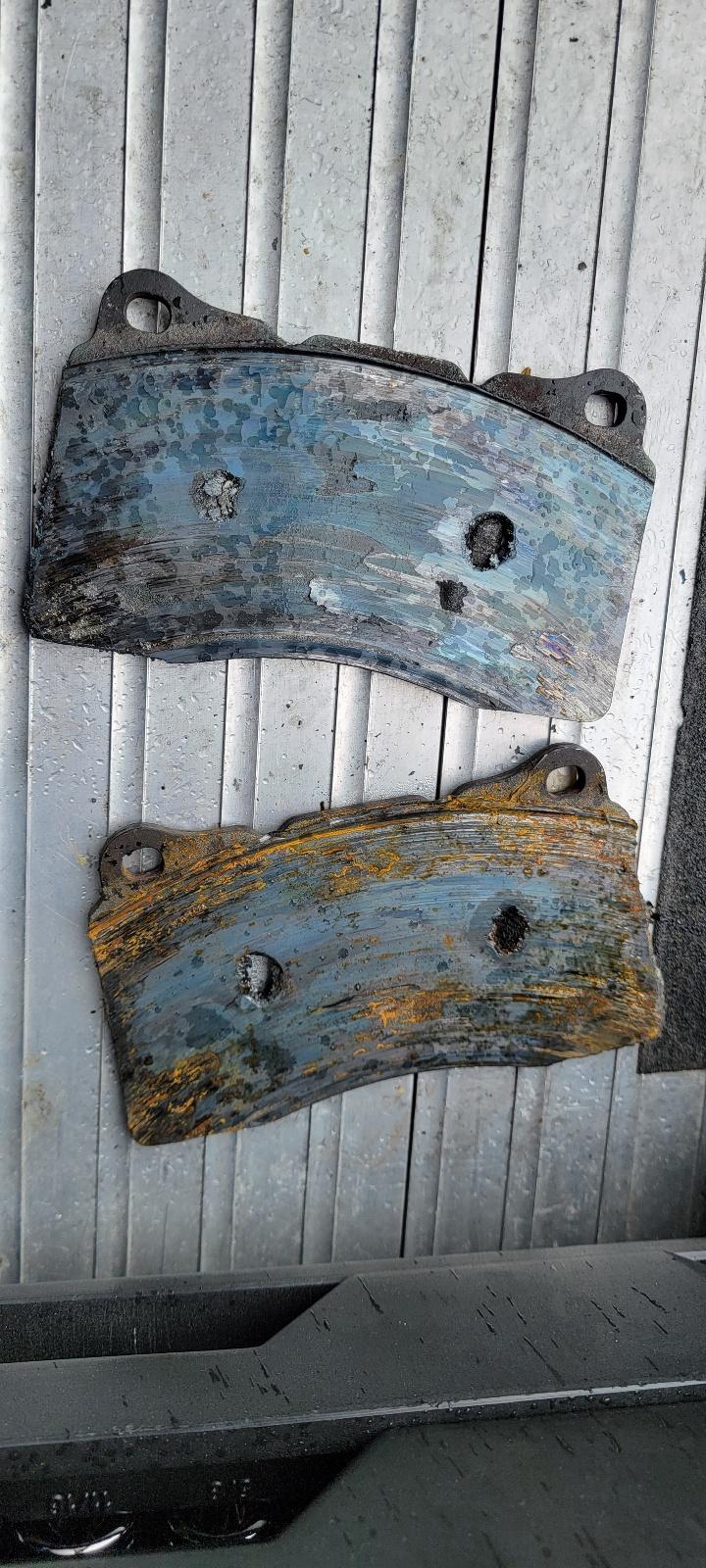 brake pads.jpg