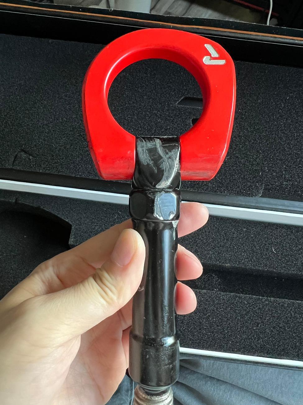 Tow Hook 7.jpg