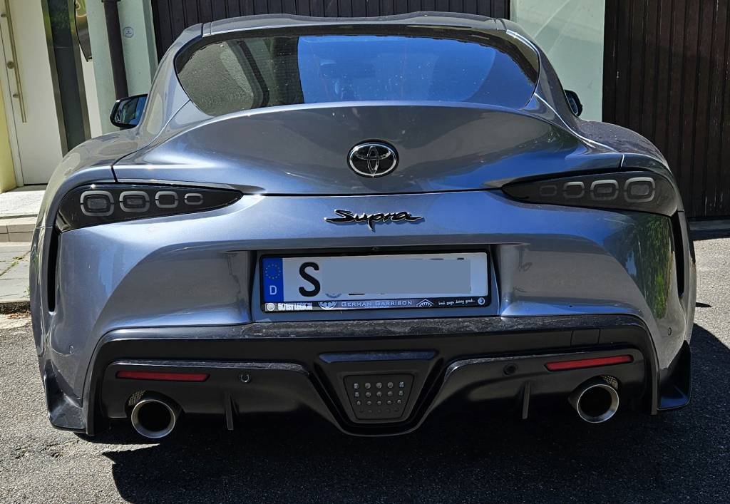 Taillights.jpg