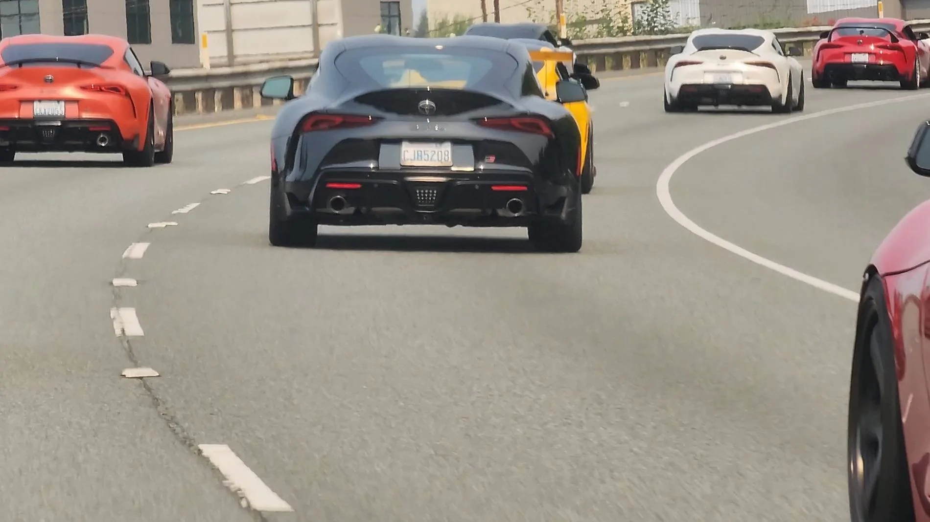 VideoCapture_20240908-194728.webp