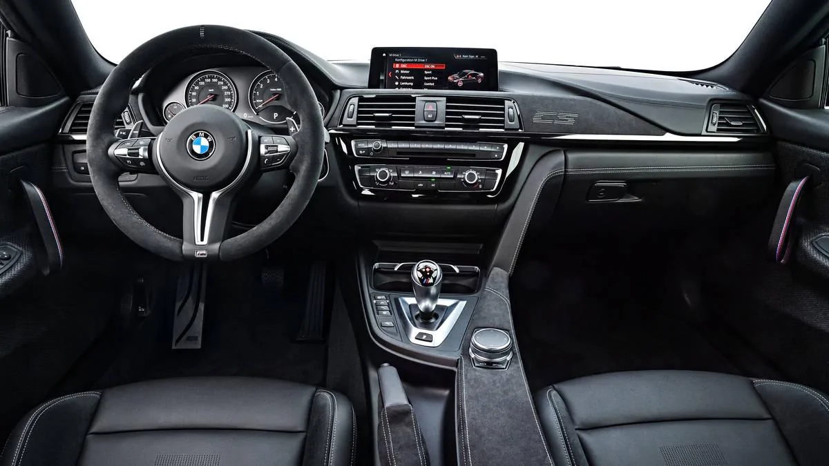 p90251058_highres_the-new-bmw-m4-cs-04.webp