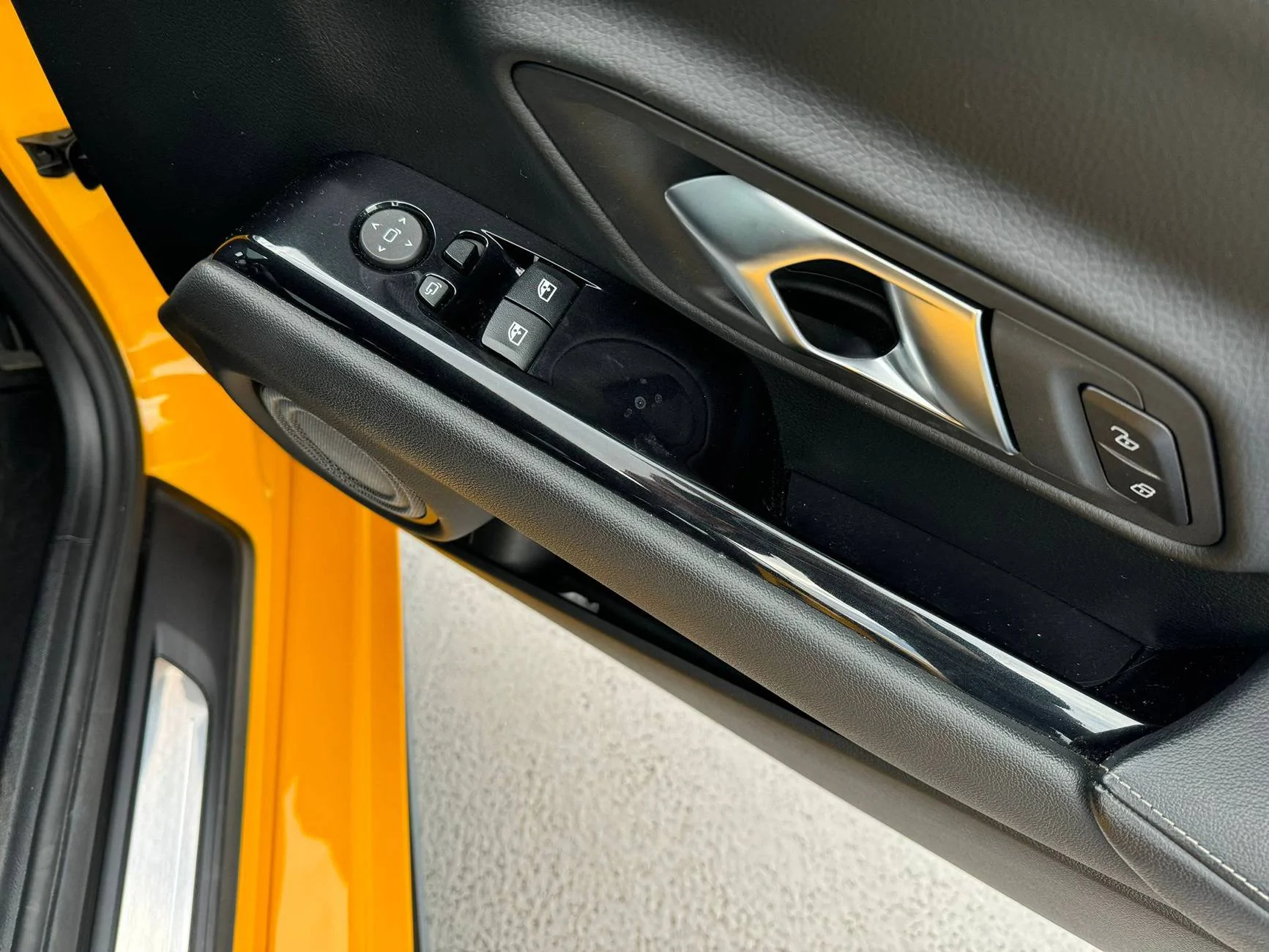 inside19.jpg