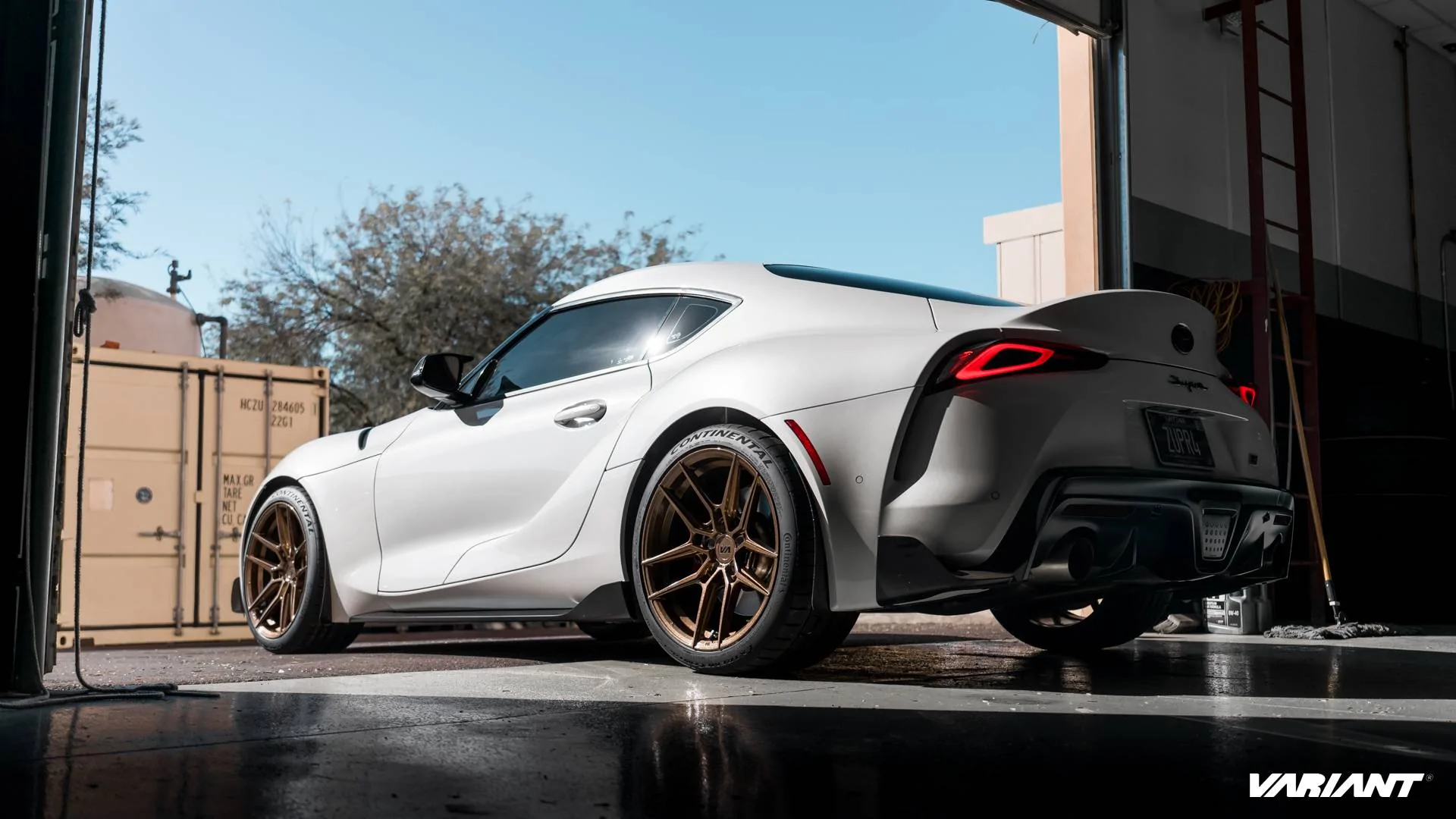 Supra-HE-GB-11.webp