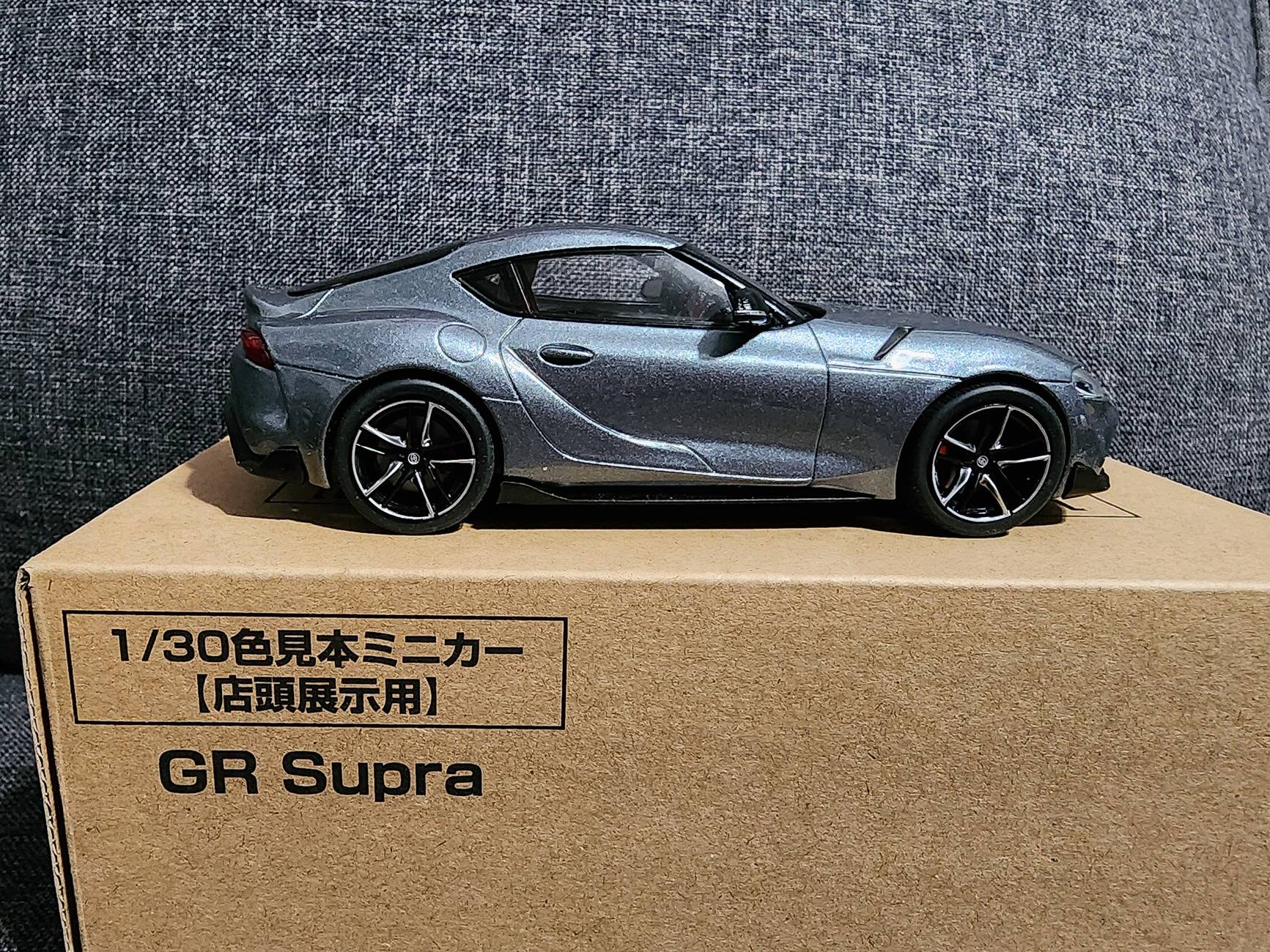 Silver - 001.jpg