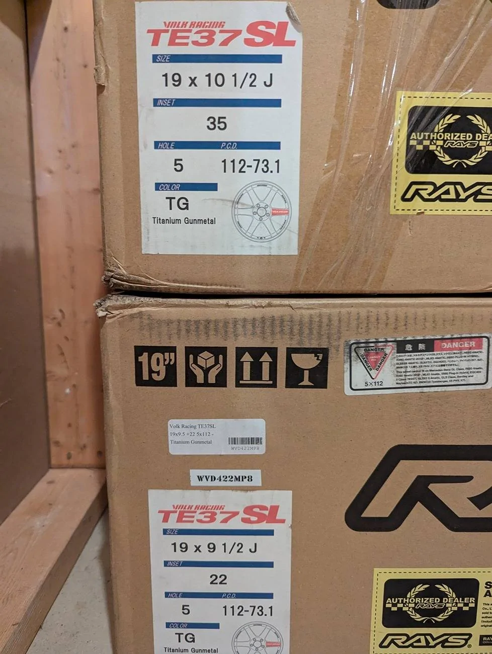 TE37SL box.jpg