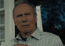 hypocrite-smells.gif
