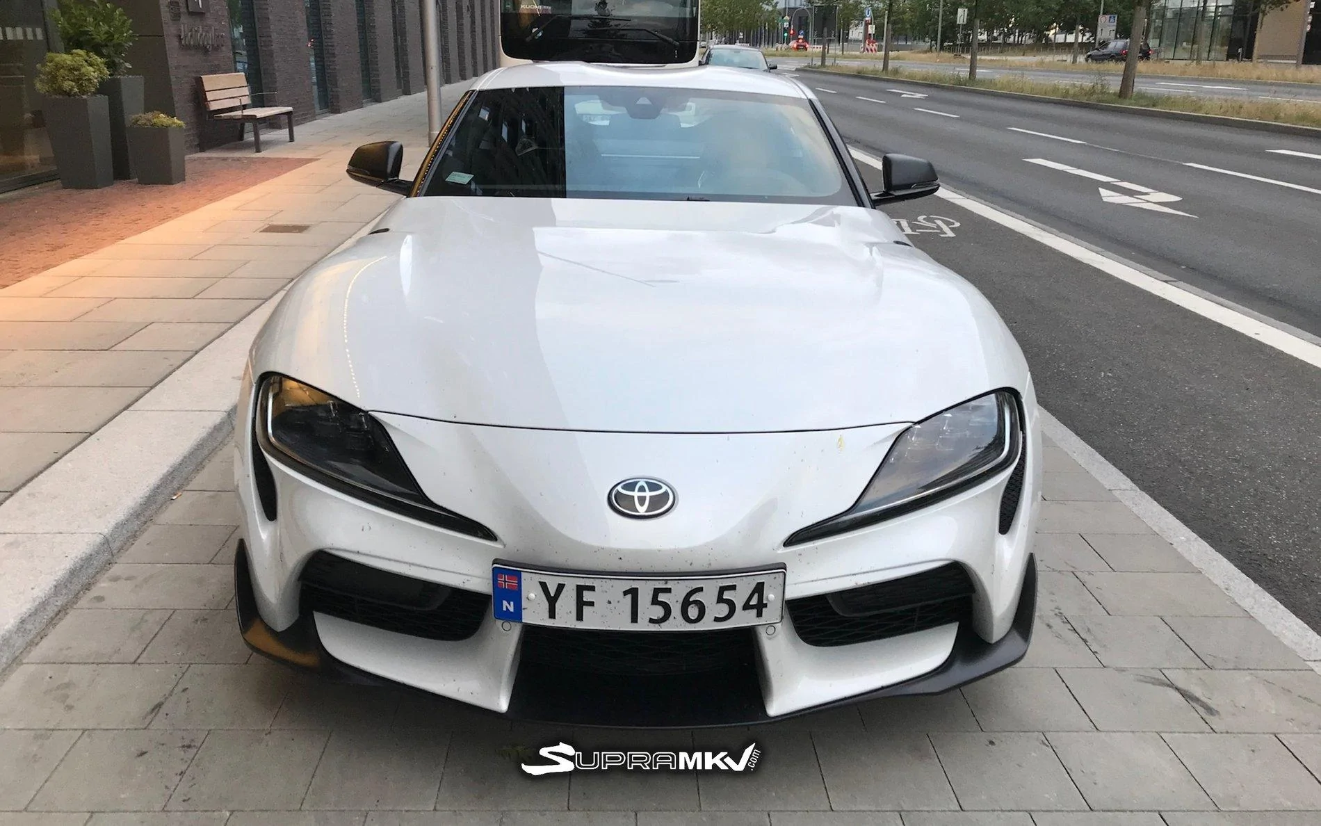 toyota-supra-a90_5.webp
