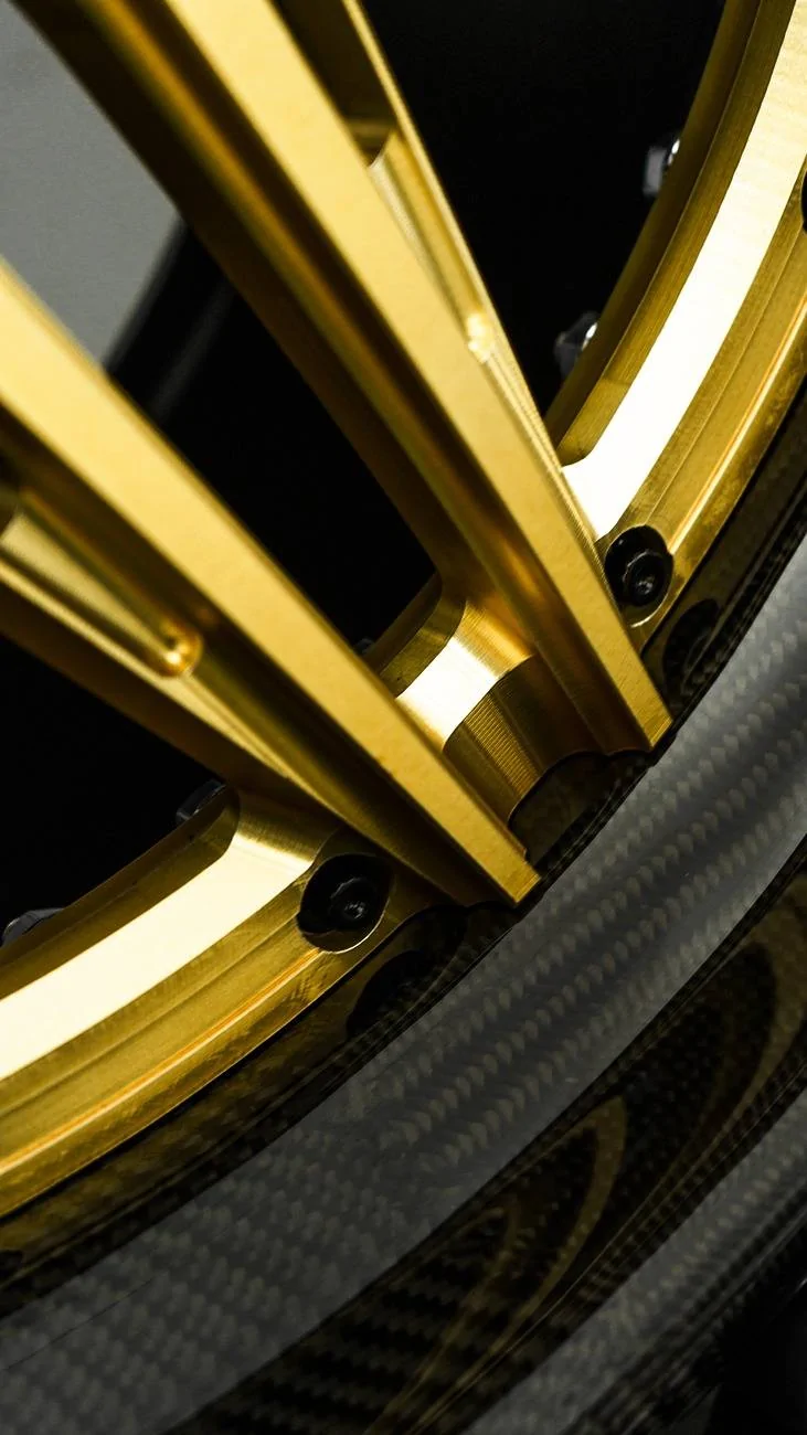 Brushed-Gold-BTZ-3P-4.webp